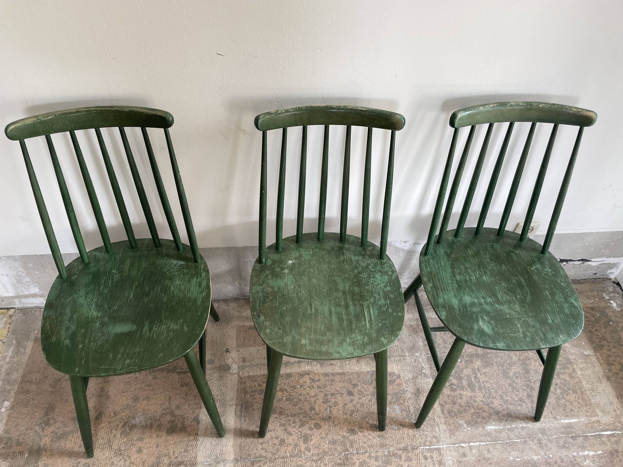 Cinq chaises Fanett vertes par Ilmari Tapiovaara pour Edsby-ken