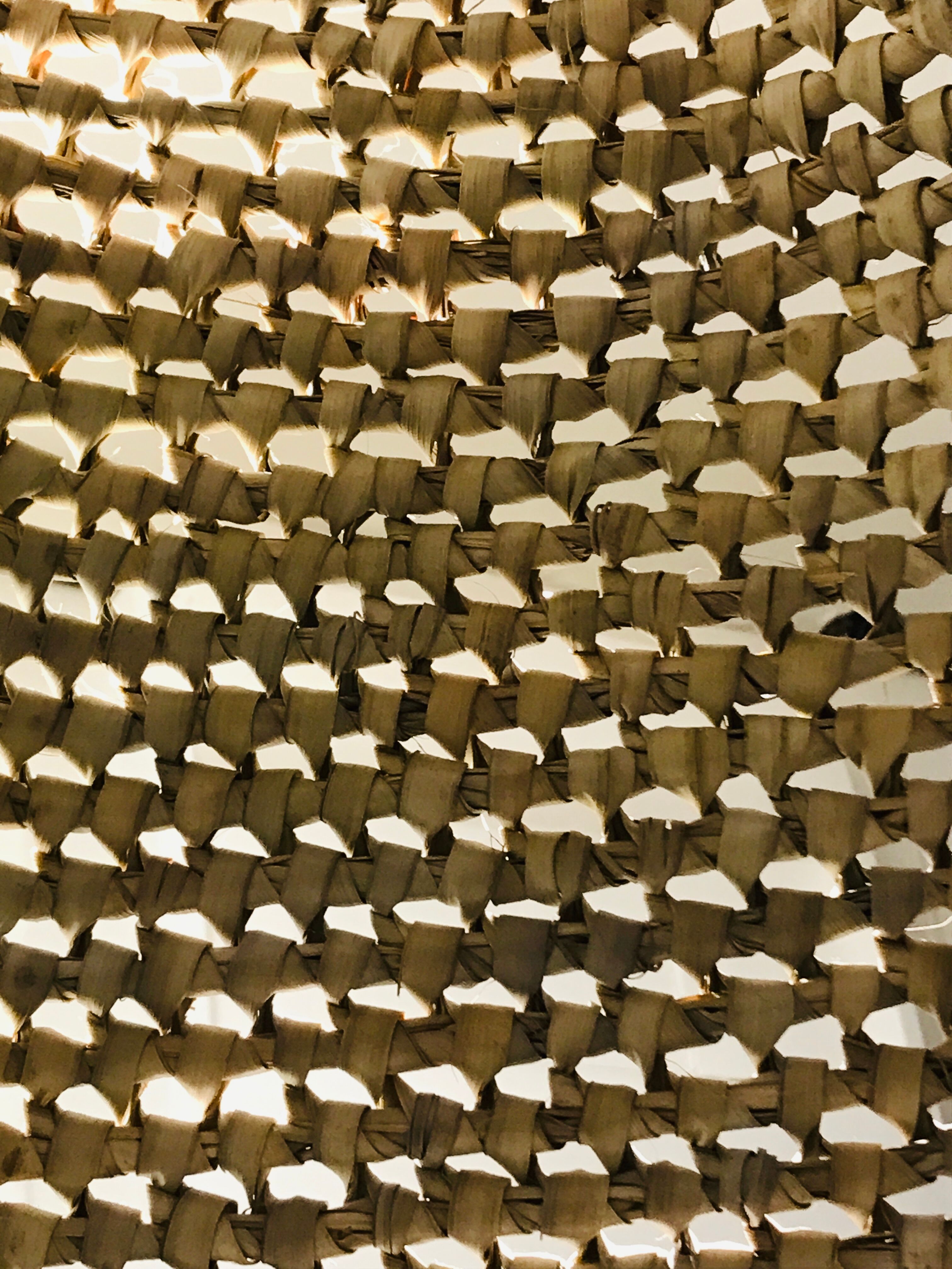 Braided wicker suspension