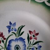 6 old flat plates mismatched in earthenware