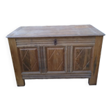 Chest cabinet