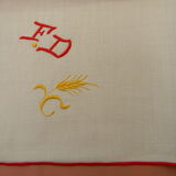 Set of 12 napkins flower décor.