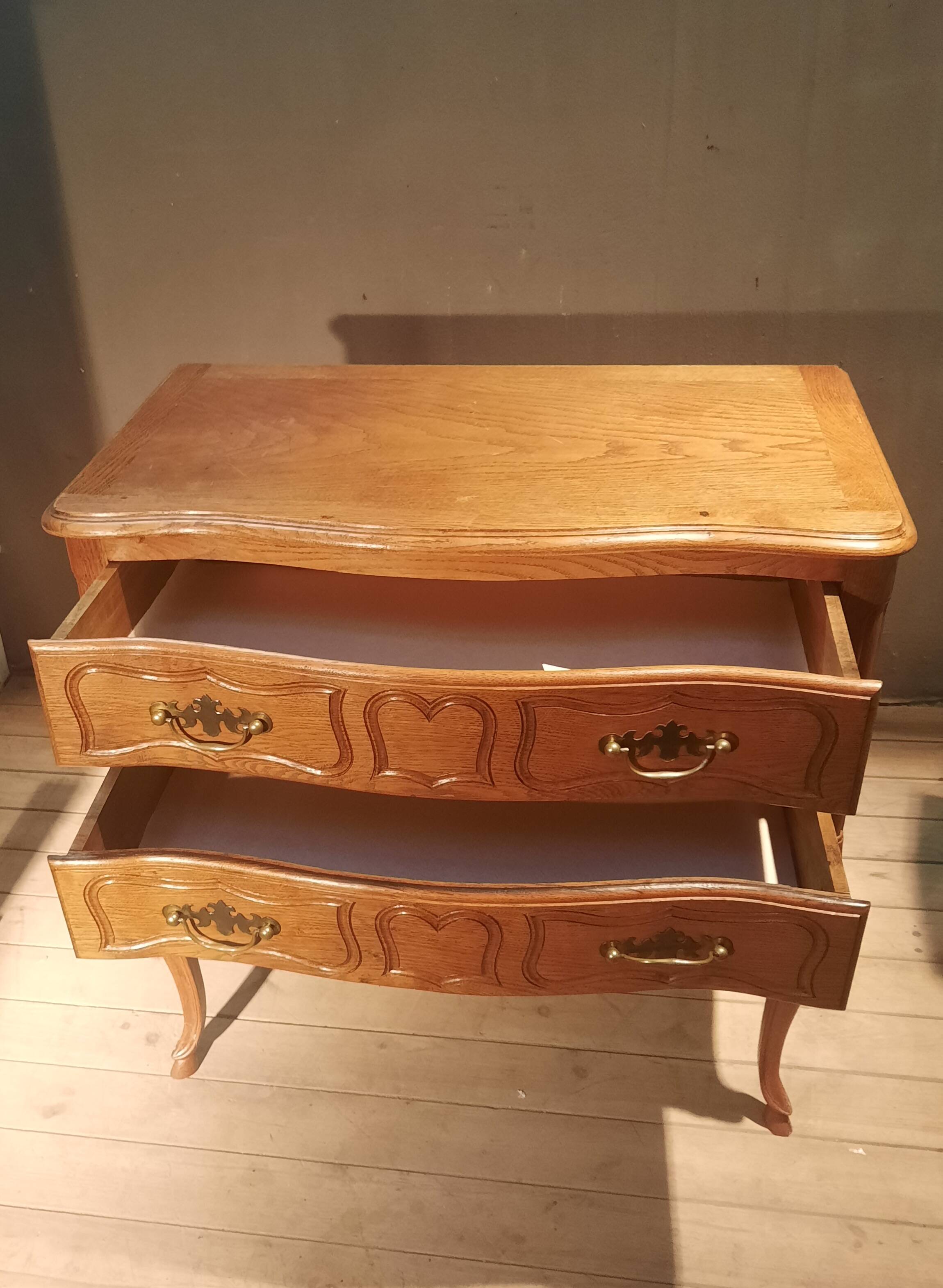 Louis XV style solid oak chest of drawers