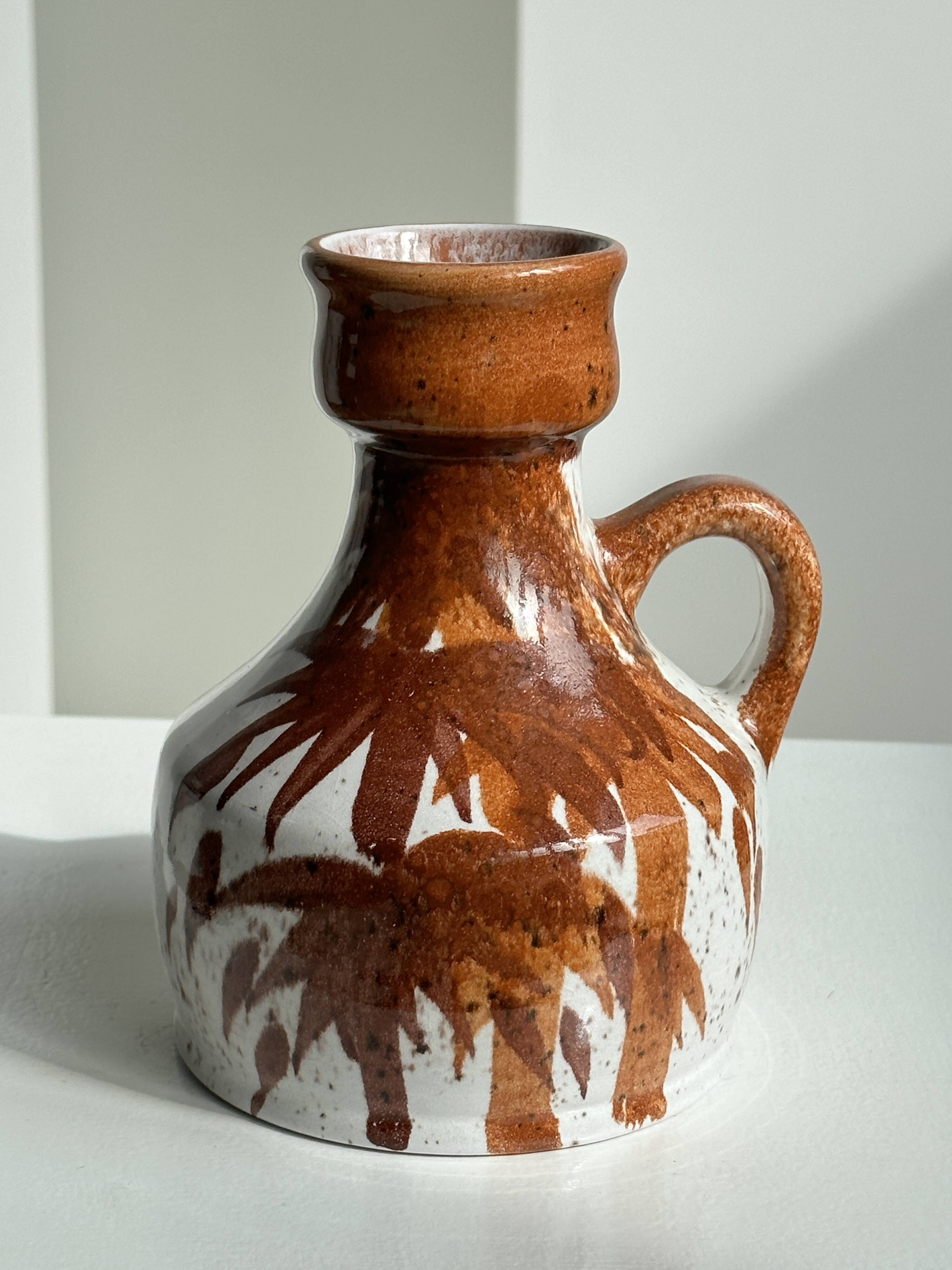 Small white and brown vase or pitcher West Germany H:15cm D:10.5cm
