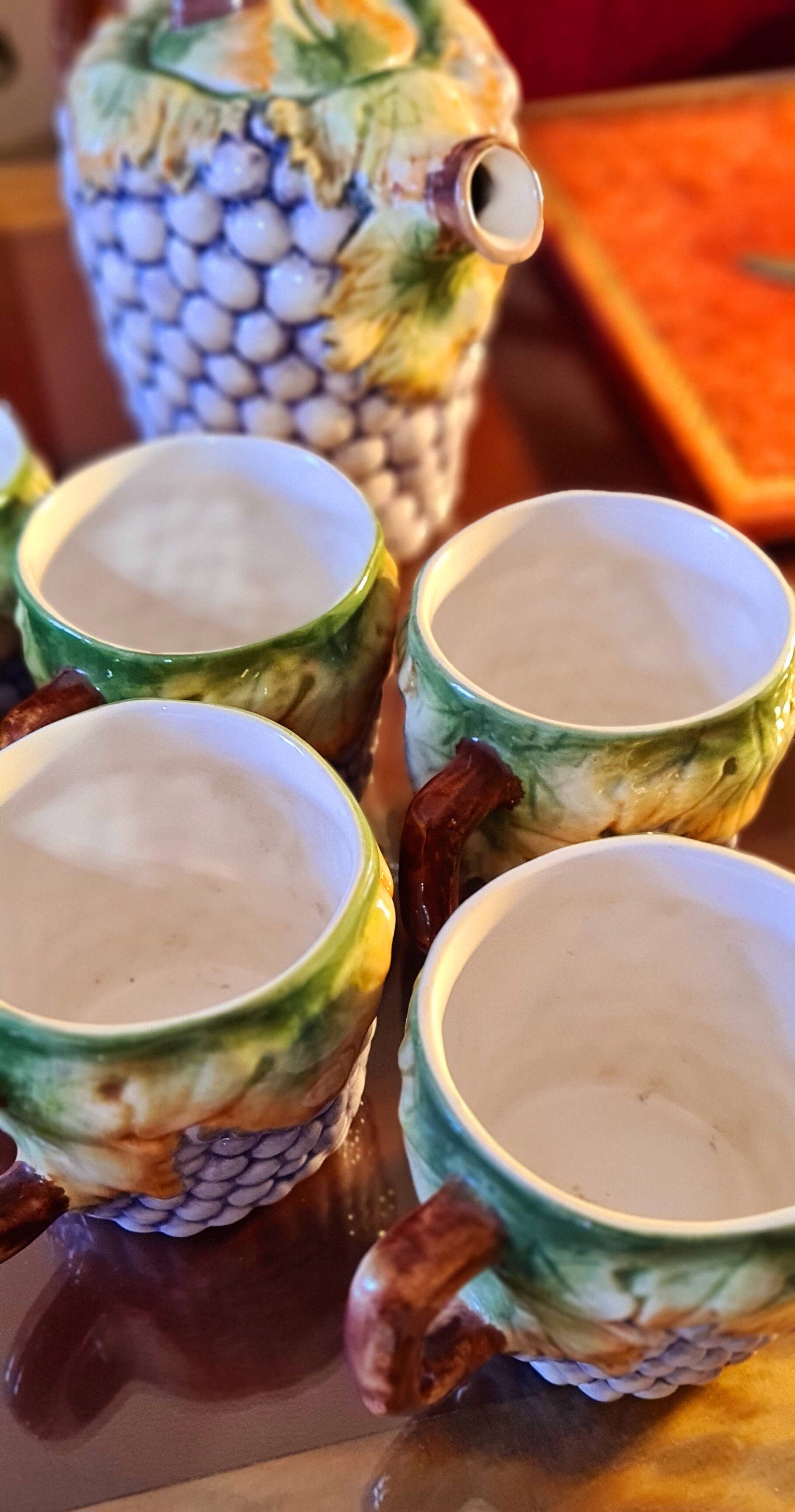 Set in Portuguese slip