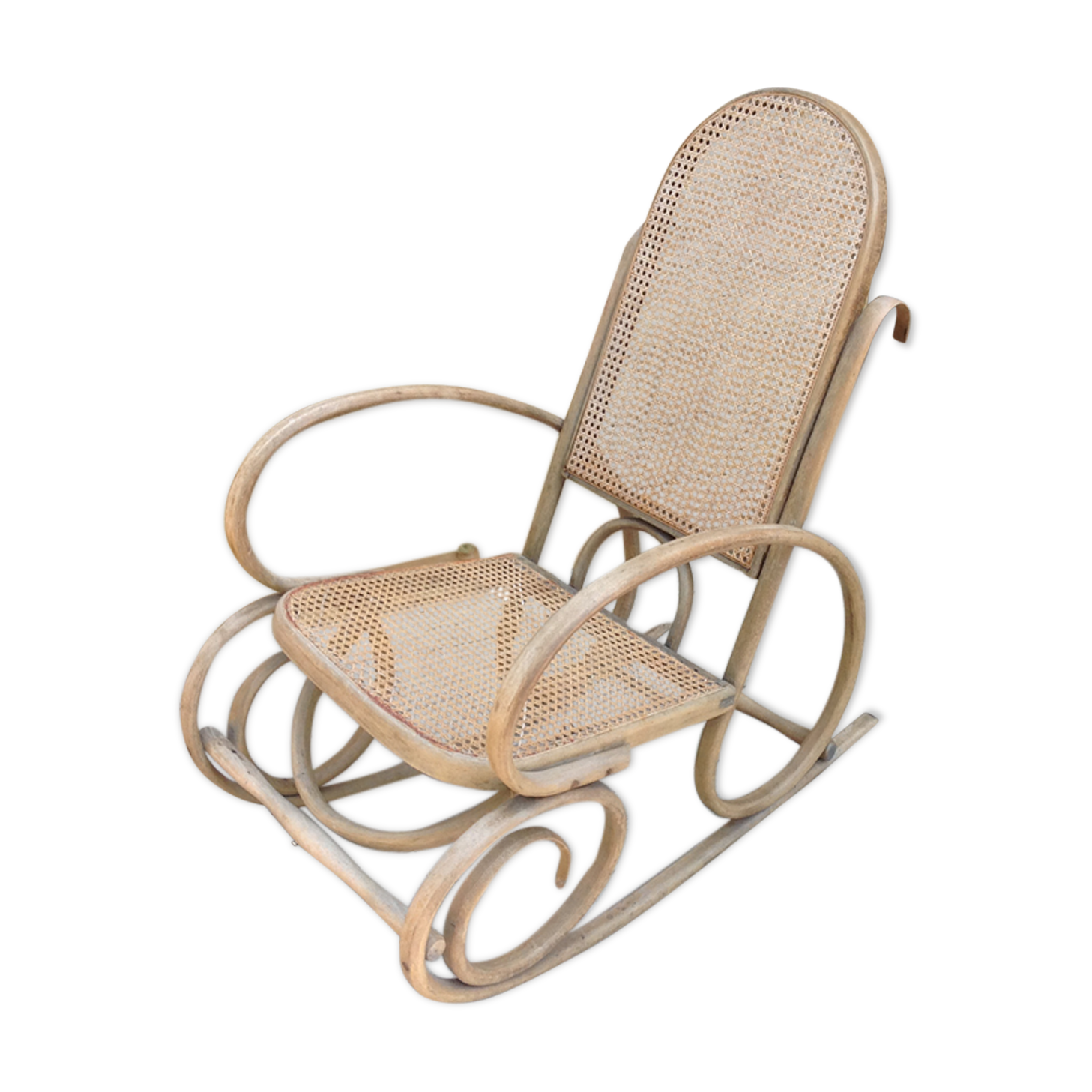 Rocking chair in caning