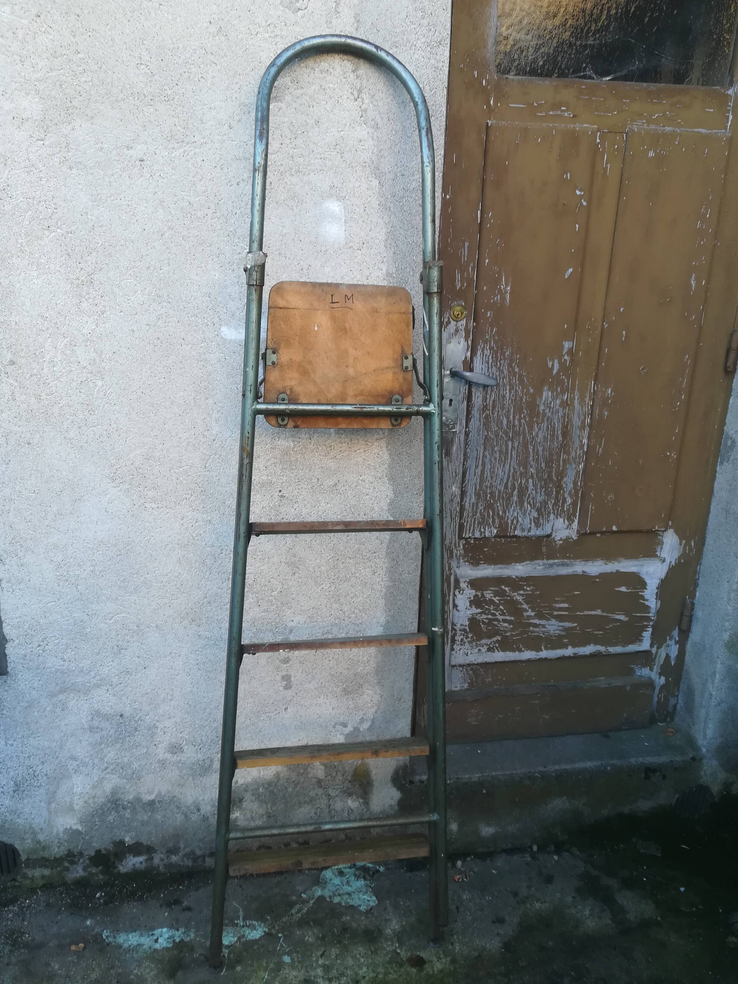 Stool vintage iron and wood electricians