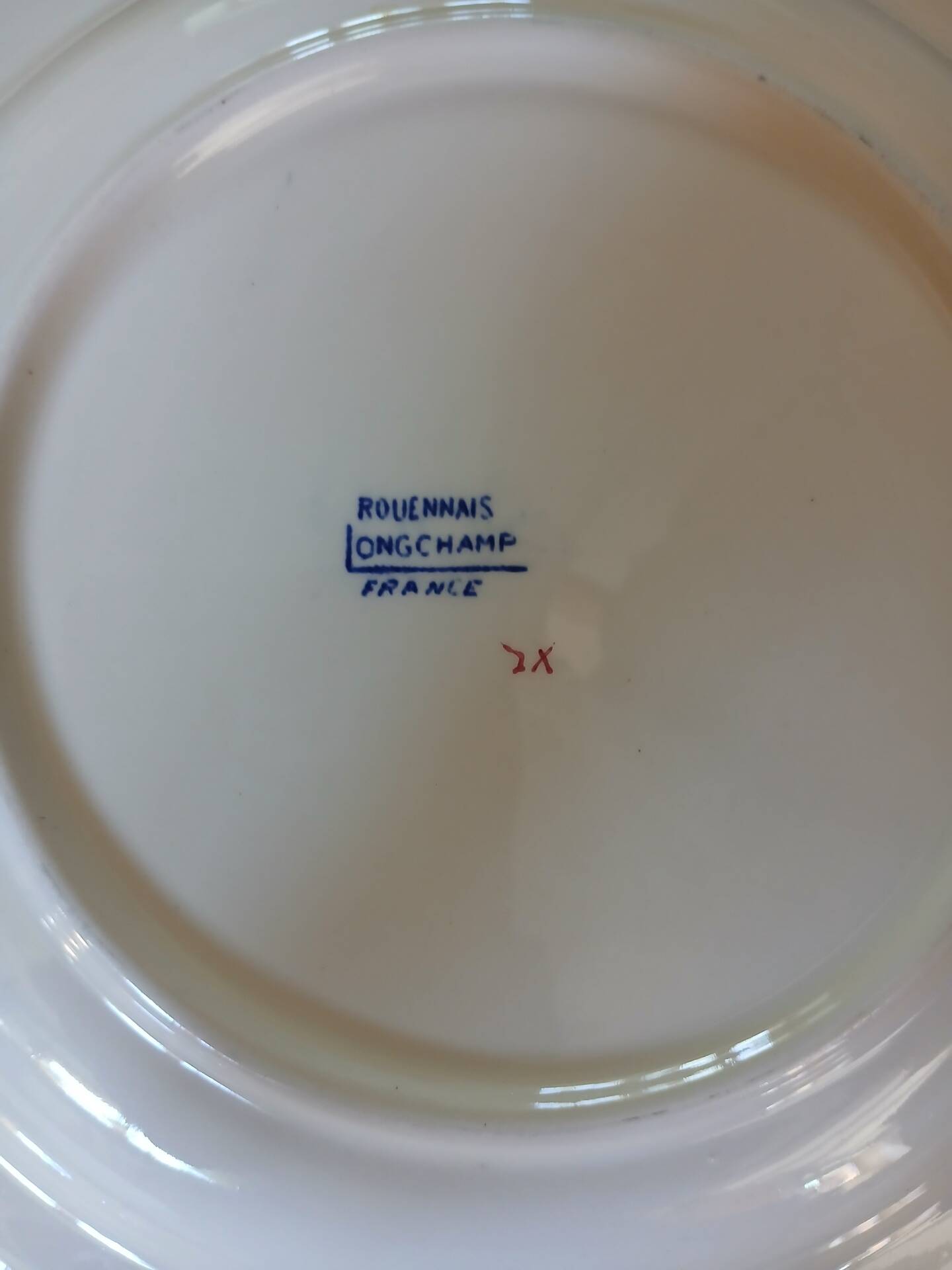 11 assiettes creuses "Rouennais " de Longchamp 
