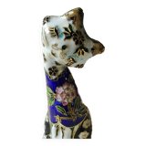 Chinese cat figurine in bronze / brass enamel cloisonné. floral motifs, gold inclusions
