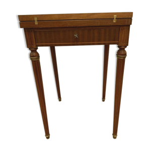 table a jeu Mouchoir de style Louis XVI en acajou et filet de bois clair