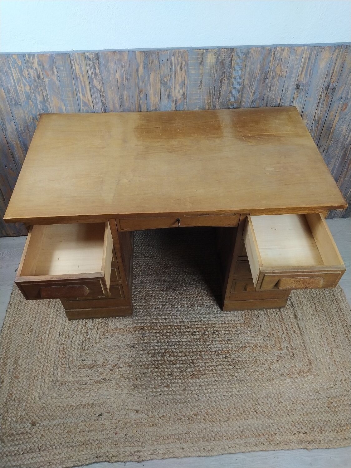 Bureau de maître d'ecole