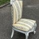 Chauffeuse de style Louis XV avec repose-pieds assorti – XXe siècle
