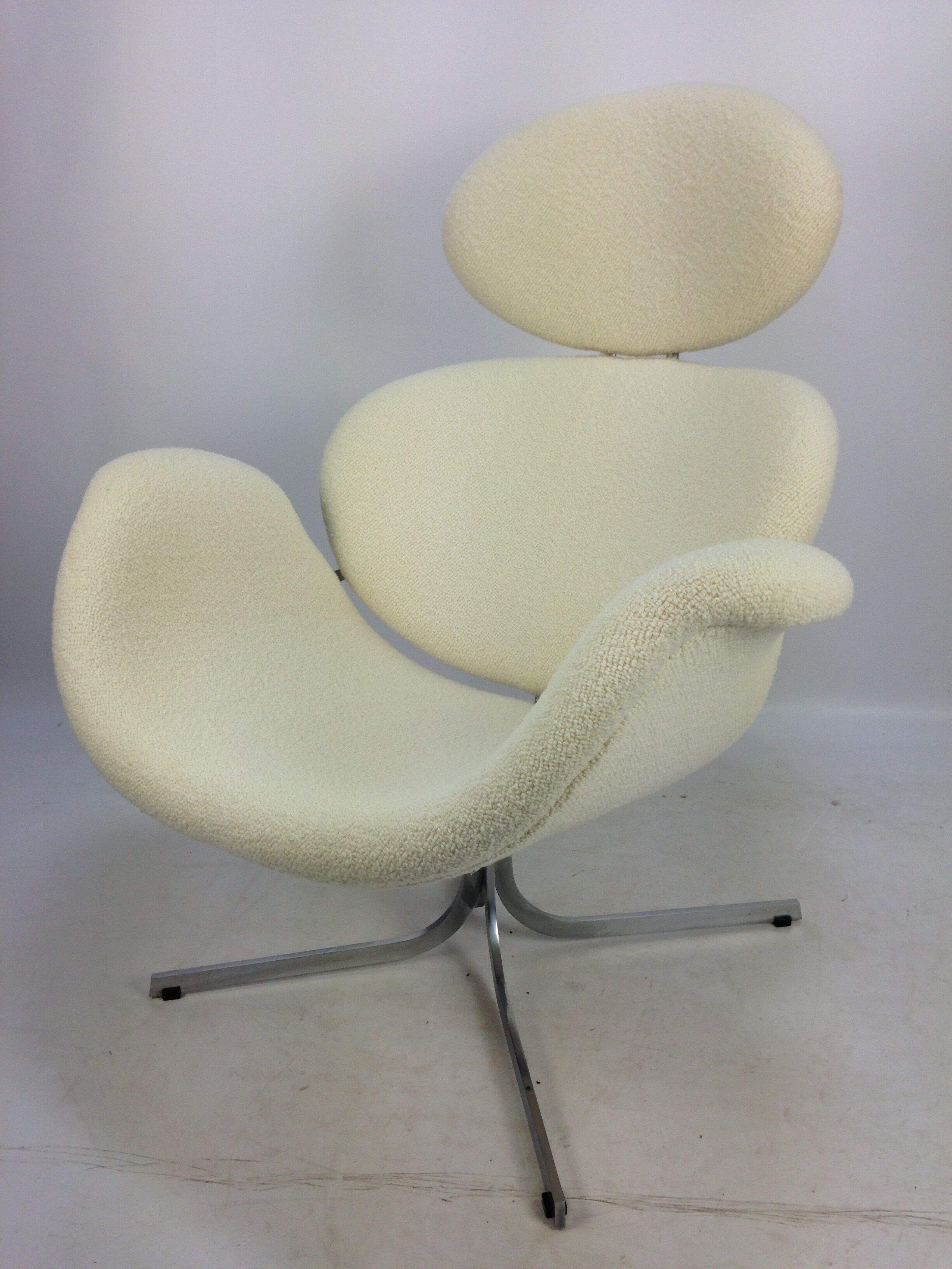 Tulip armchair by Pierre Paulin for Artifort 1959