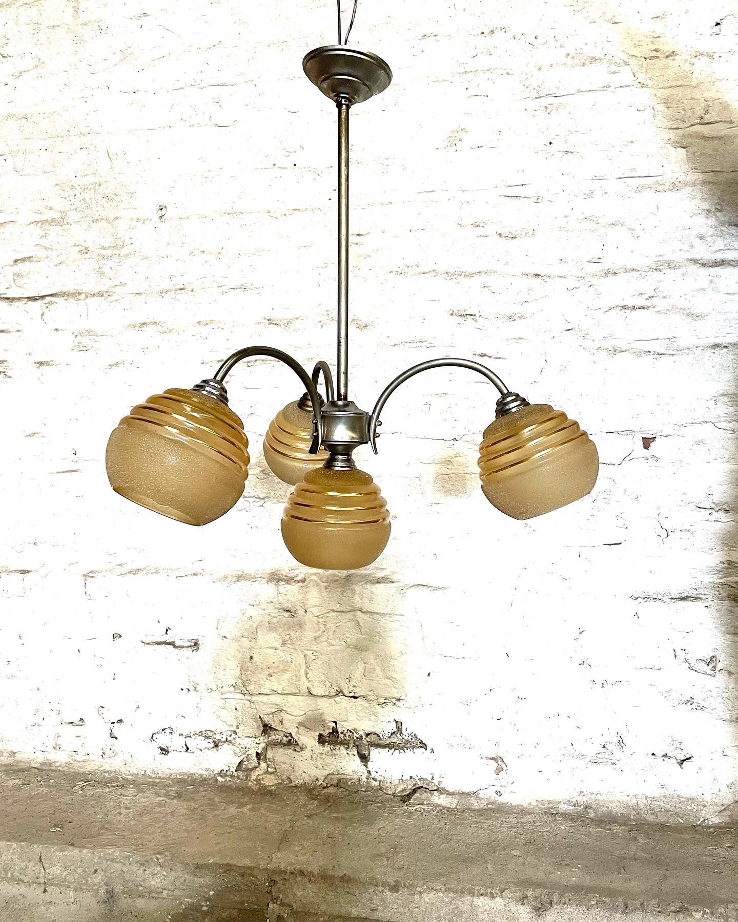 Vintage globe hanging lamp