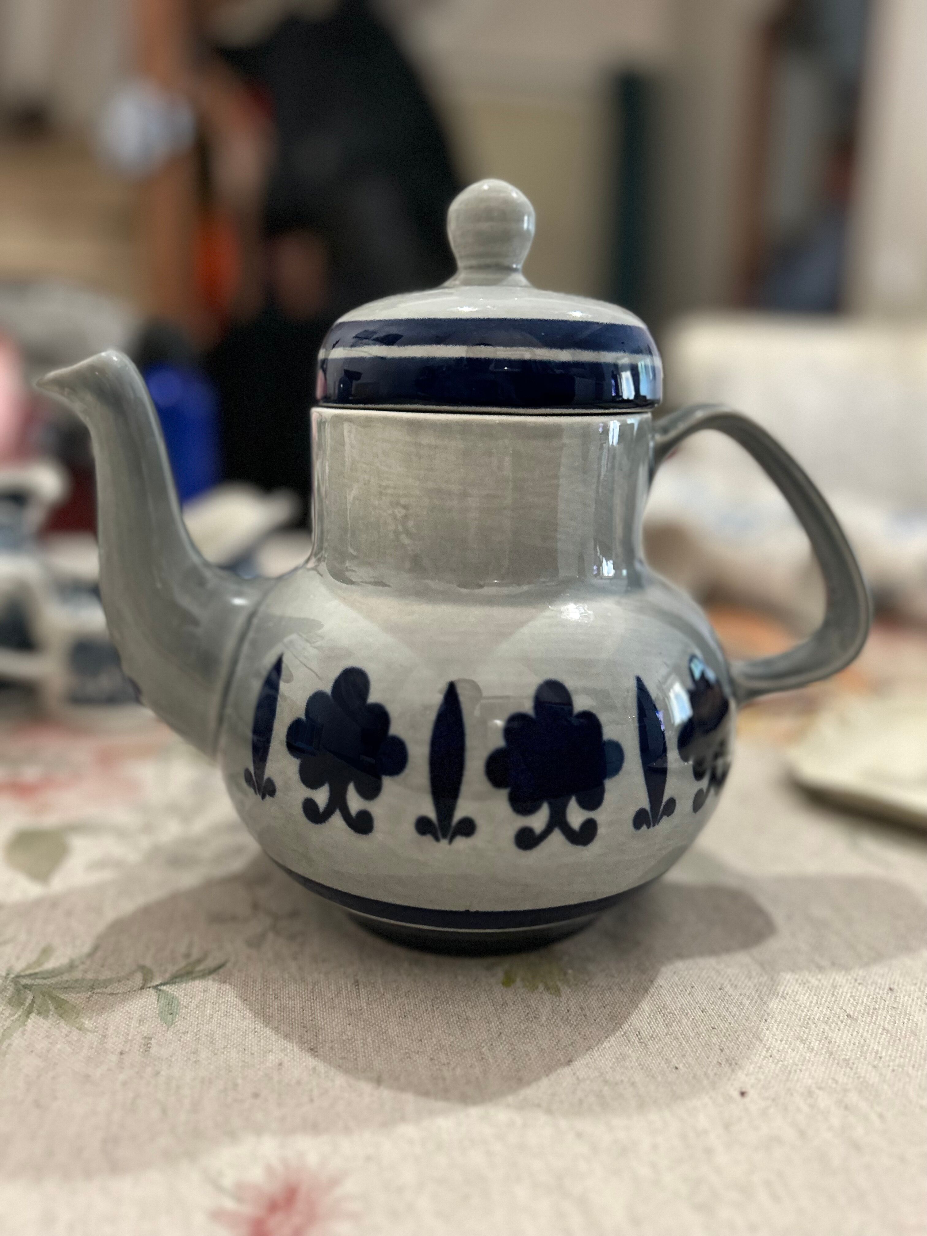 Vintage teapot boch belgium baltic