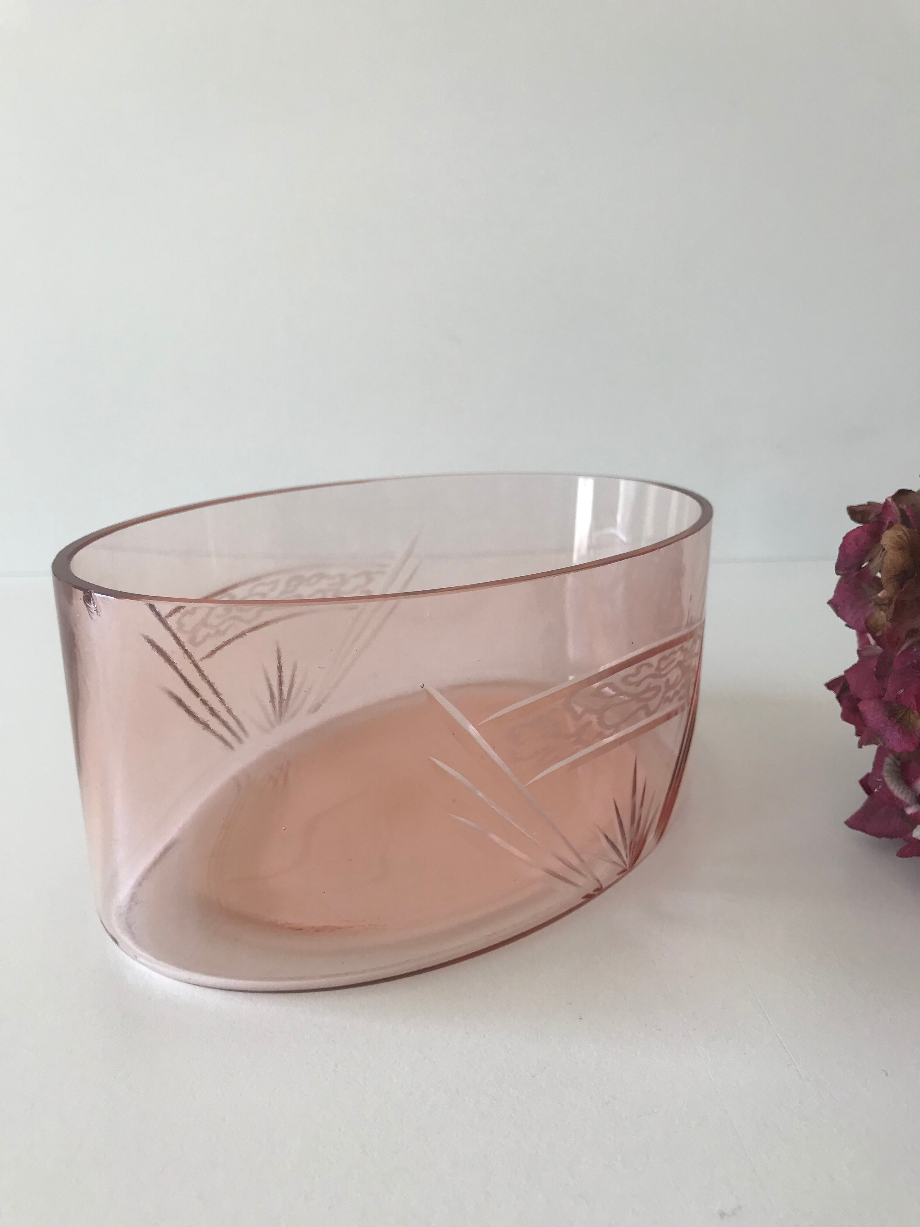 Oval glass candy