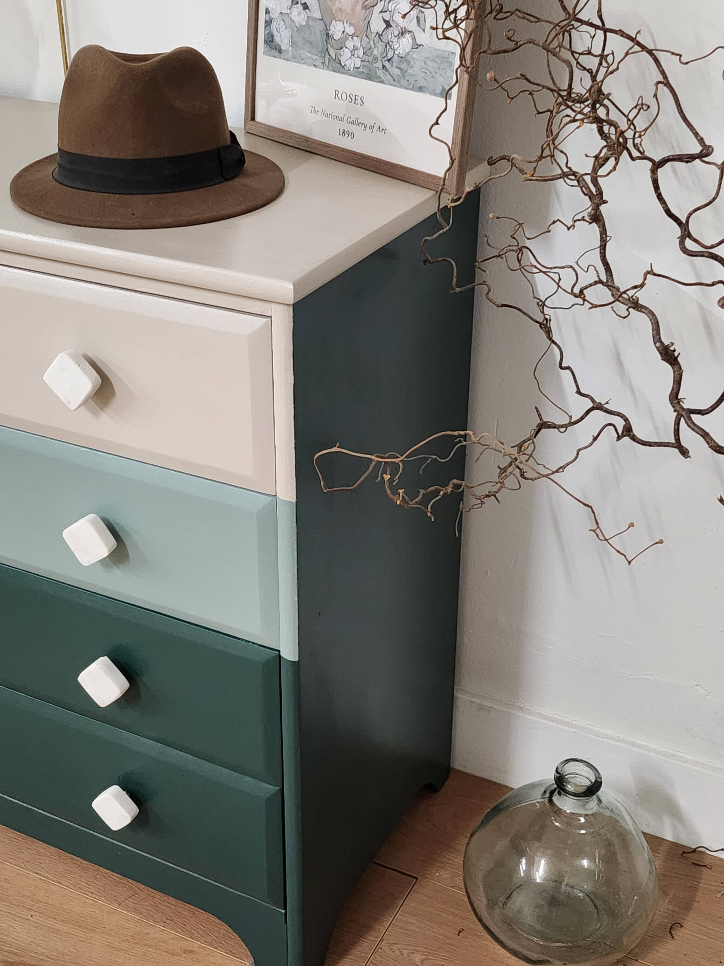 Spring commode 3 colours