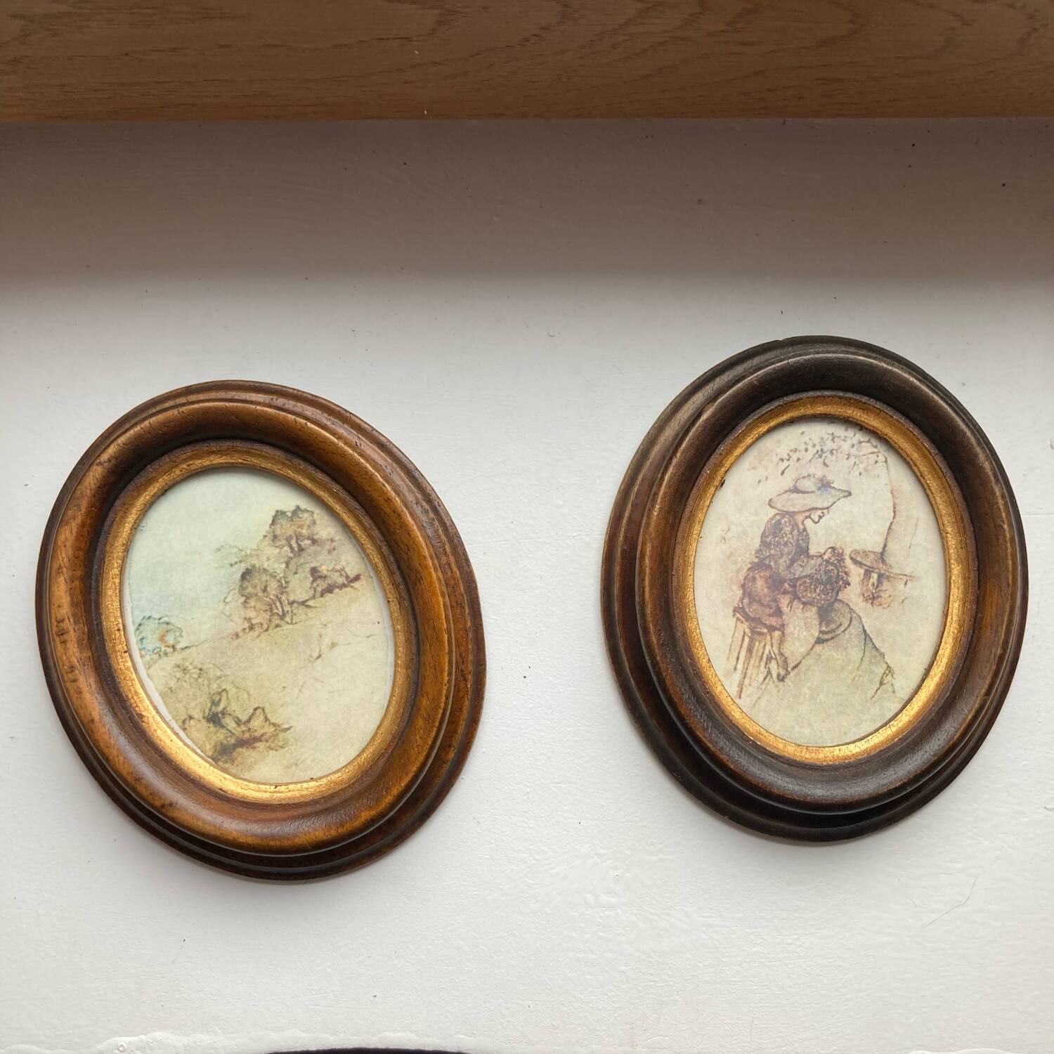 Pair of frames - old paintings