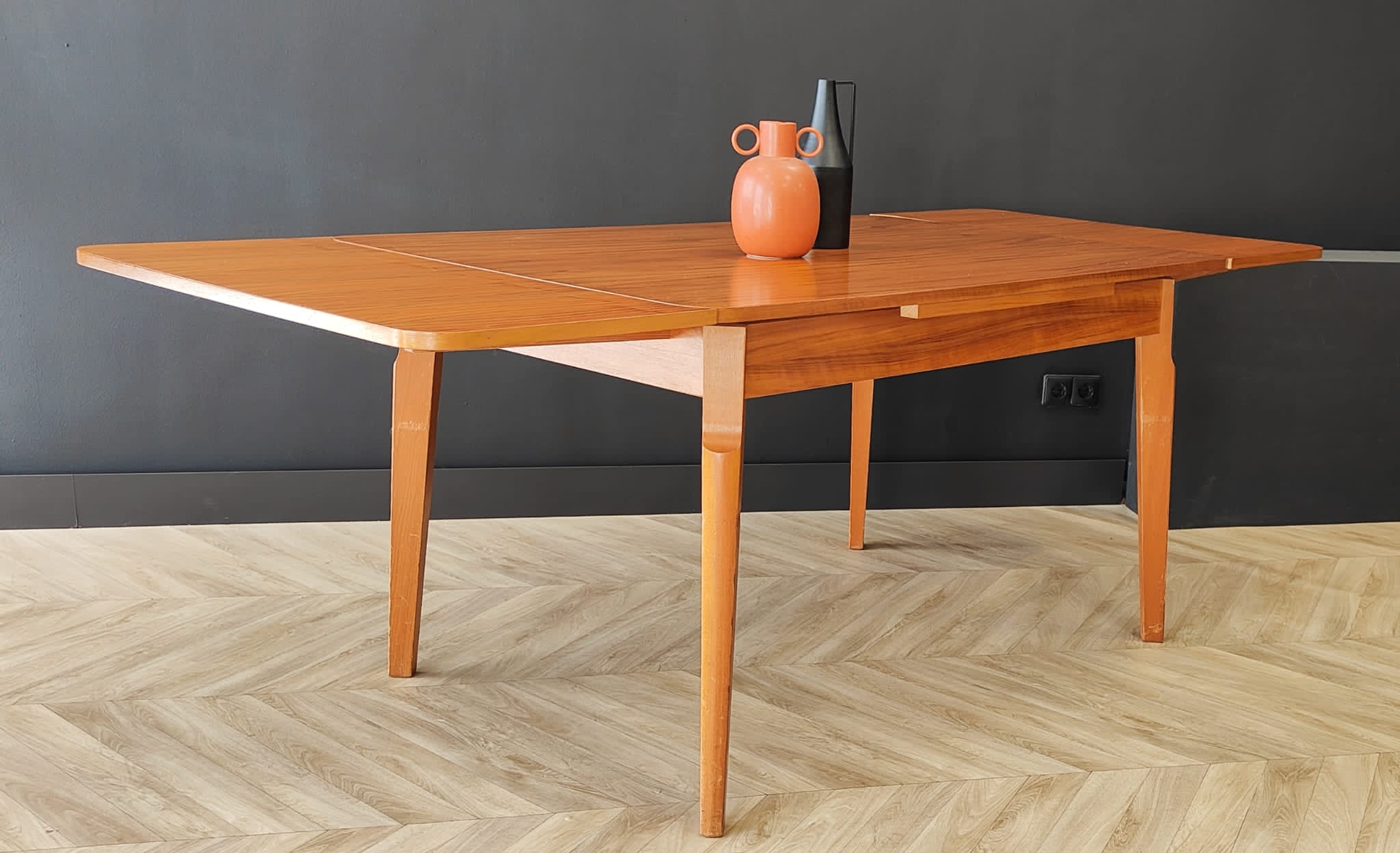 Mid century dining table vintage - extendable