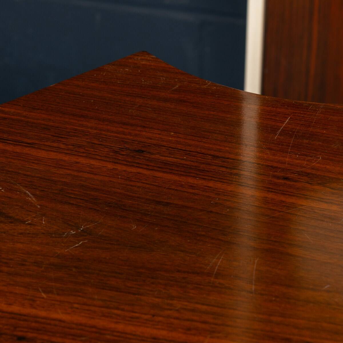 20thC ITALIAN STANDING DRY BAR IN HARDWOOD & CREAM LAMINATE c.1970