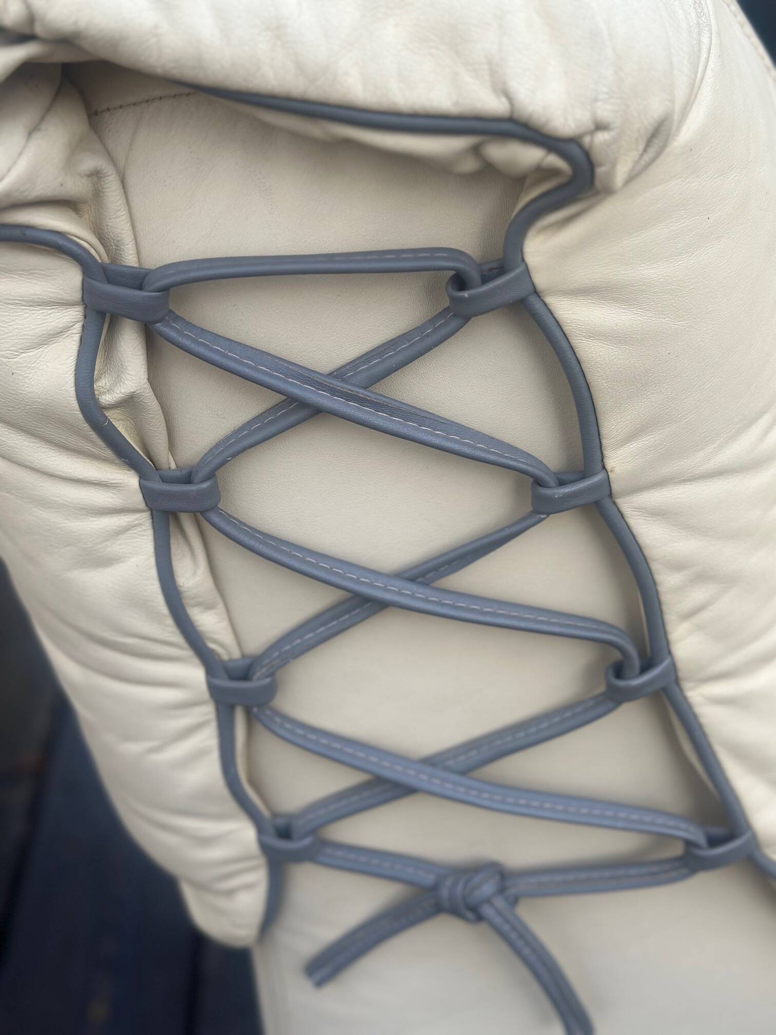 Sofa + 2 leather armchairs