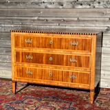 Chest of drawers in Louis XVI period marquetry with castle brand