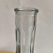 Small ribbed glass soliflore vase in vintage style