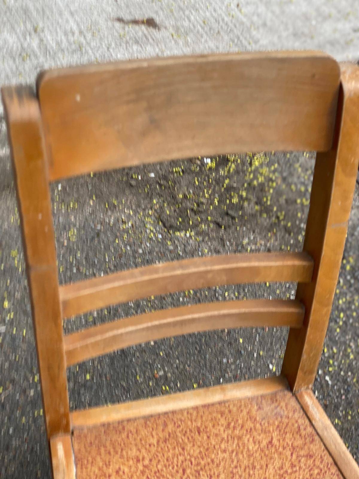 2 chaises de bistrot scandinaves en bois 1950