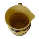 Grand pichet ancien en céramique française de Dieulefit, à glaçure jaune.