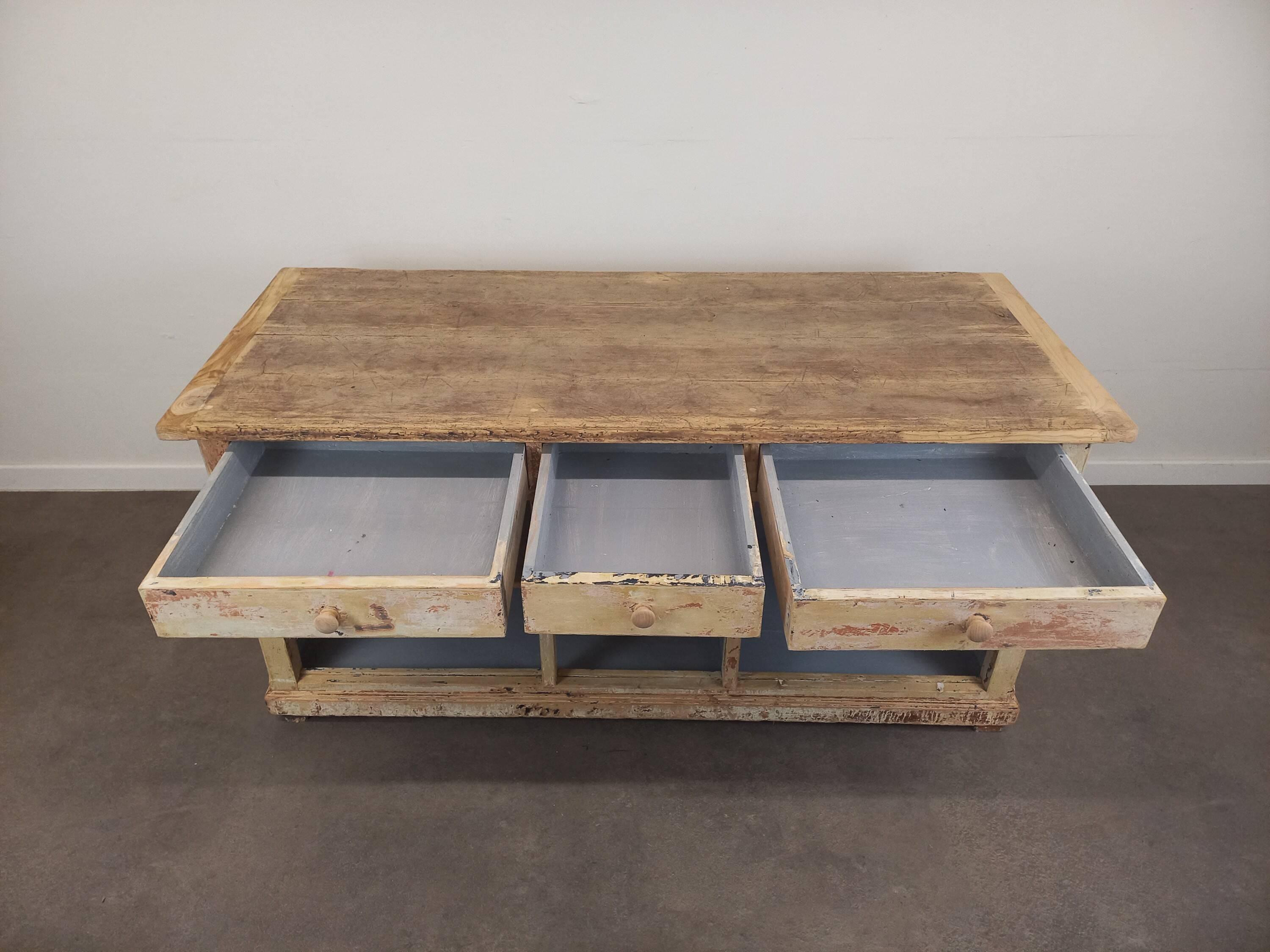 Weathered store bank