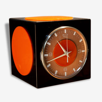 Prototype d'horloge cubique