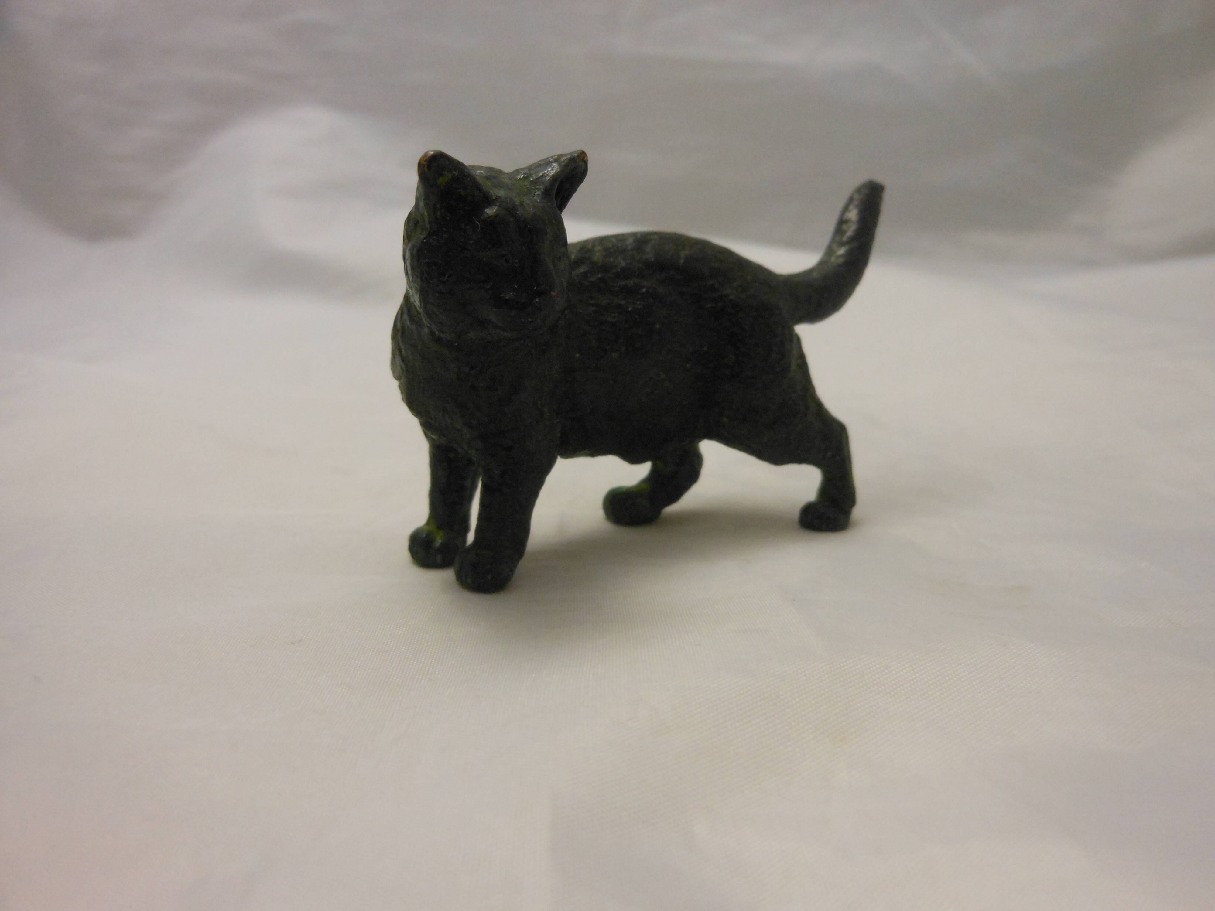 Vienna bronze/cat