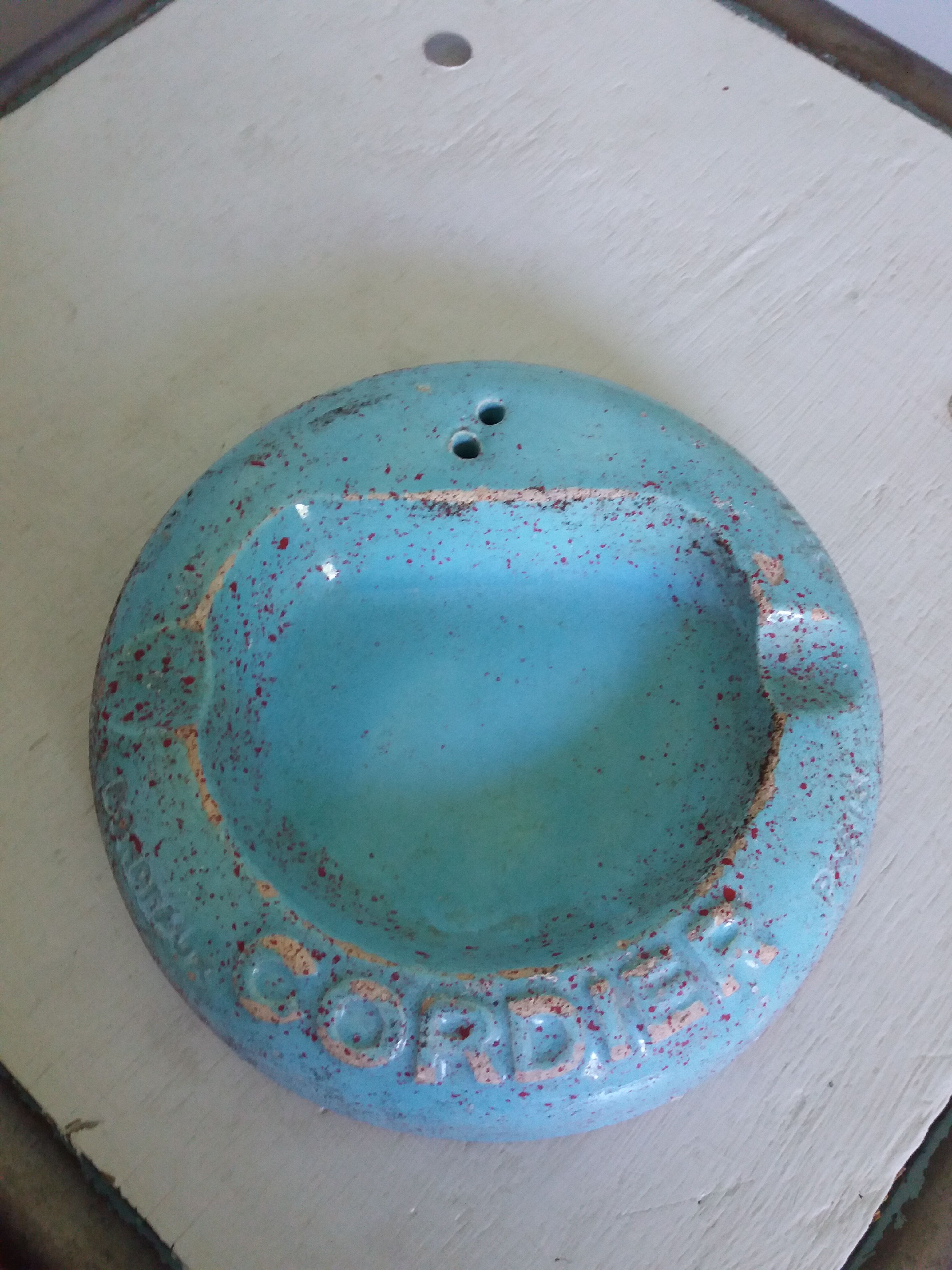 Cendrier publicitaire vins Cordier très ancien