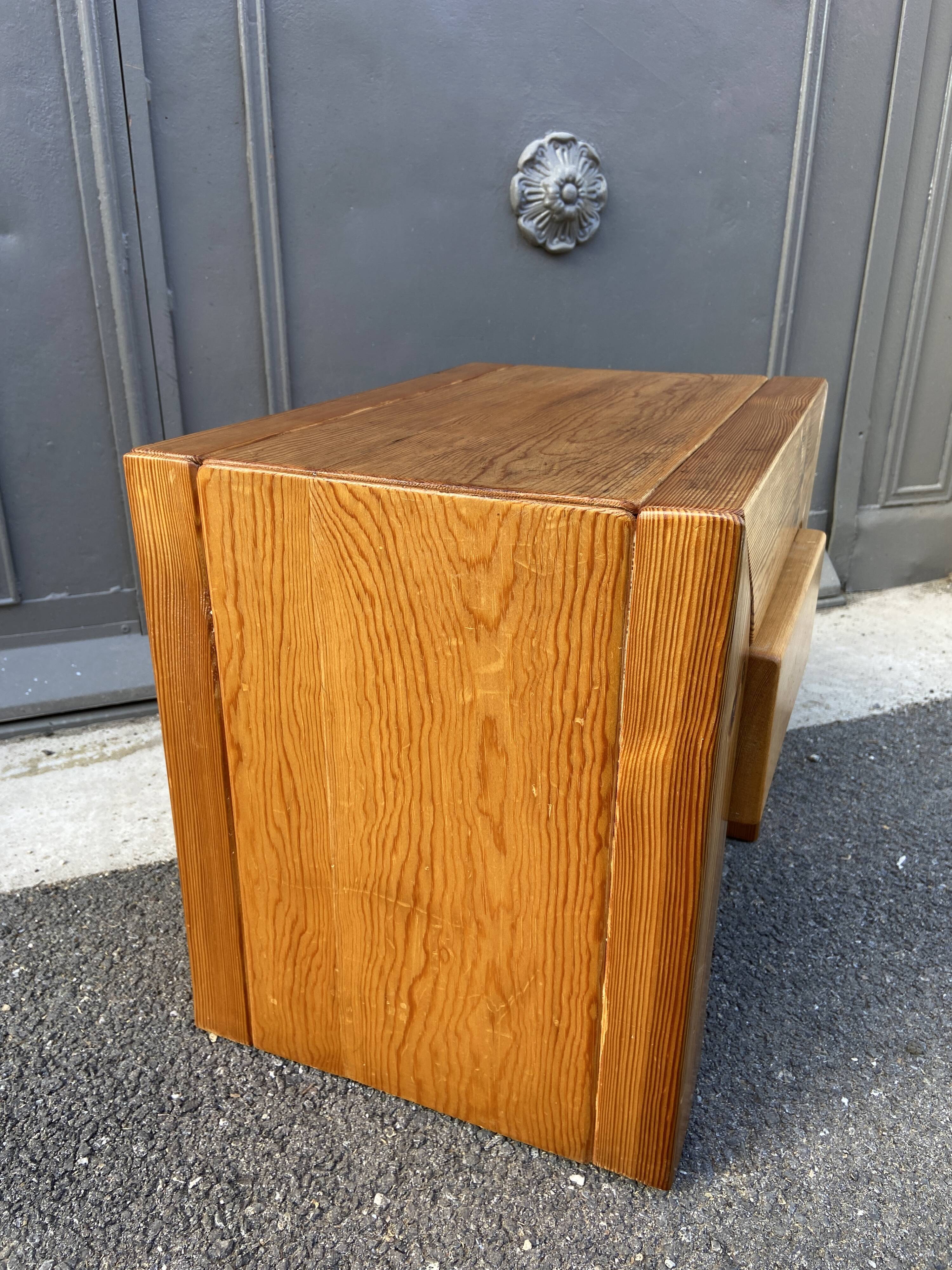 Scandinavian bedside Wood pine fir vintage design 1970/1980