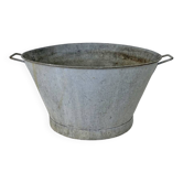 Vintage zinc basin