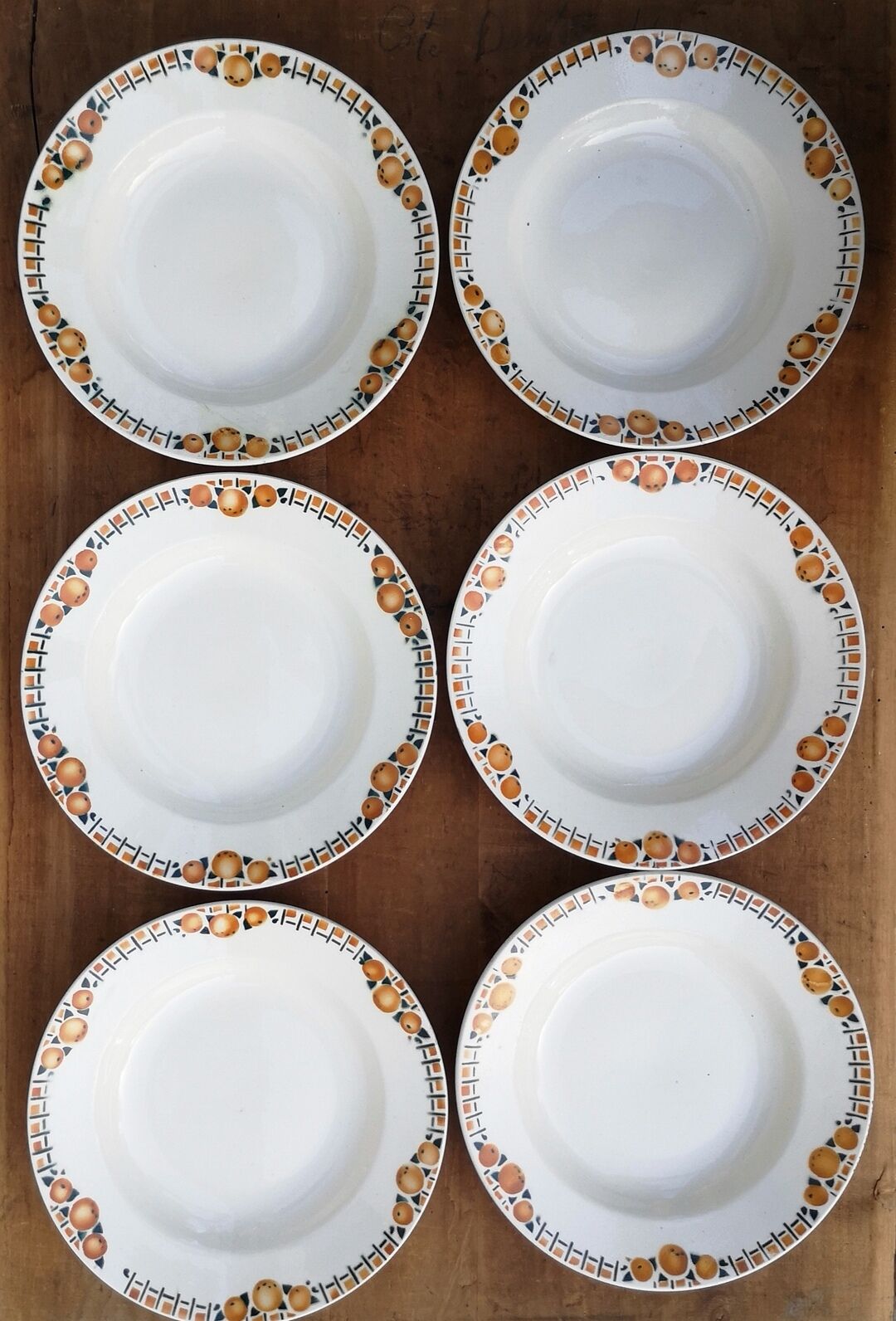 Old hollow plates Cotentin St Amand