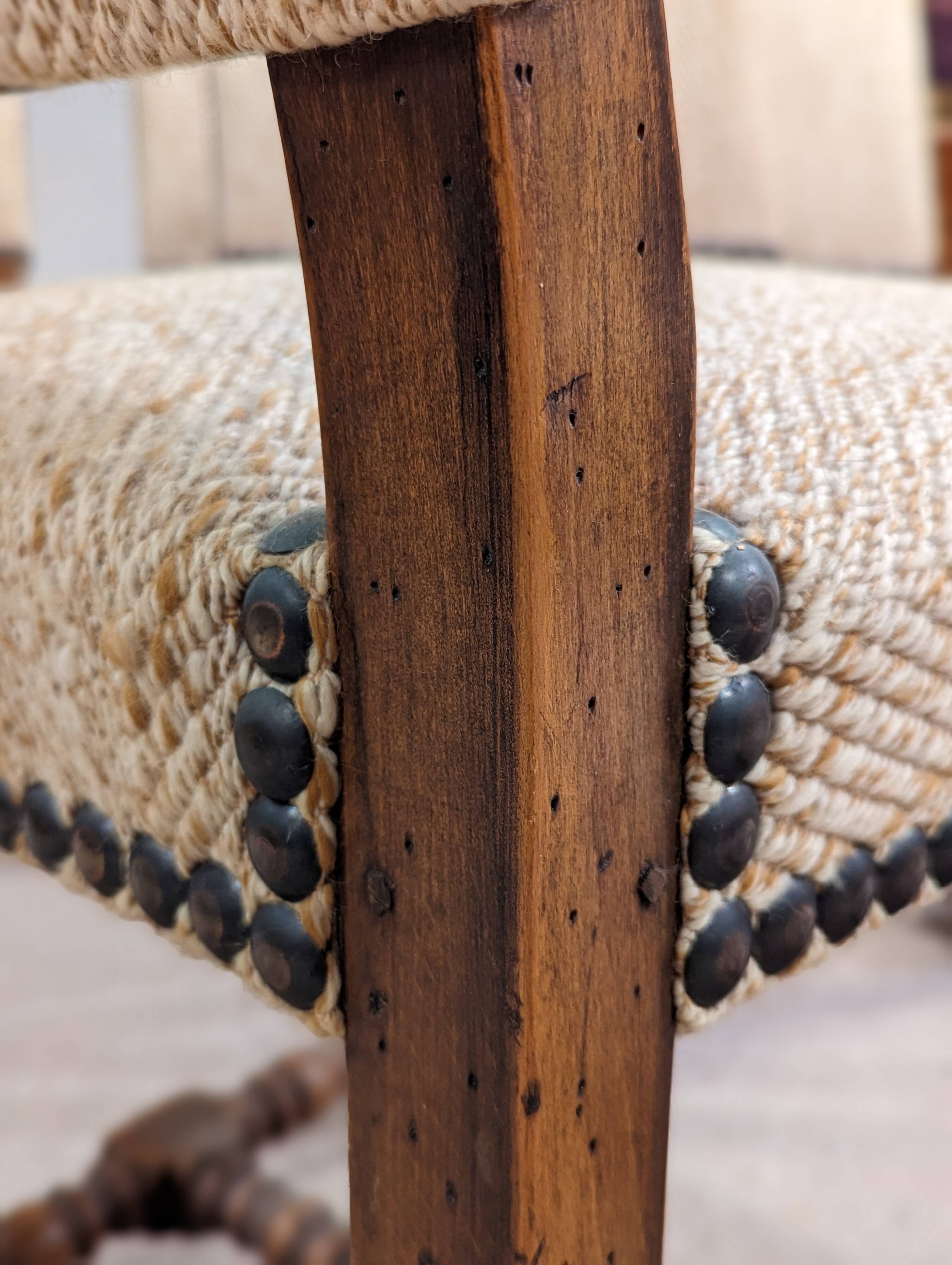 Ensemble de 10 chaises de style louis XIII