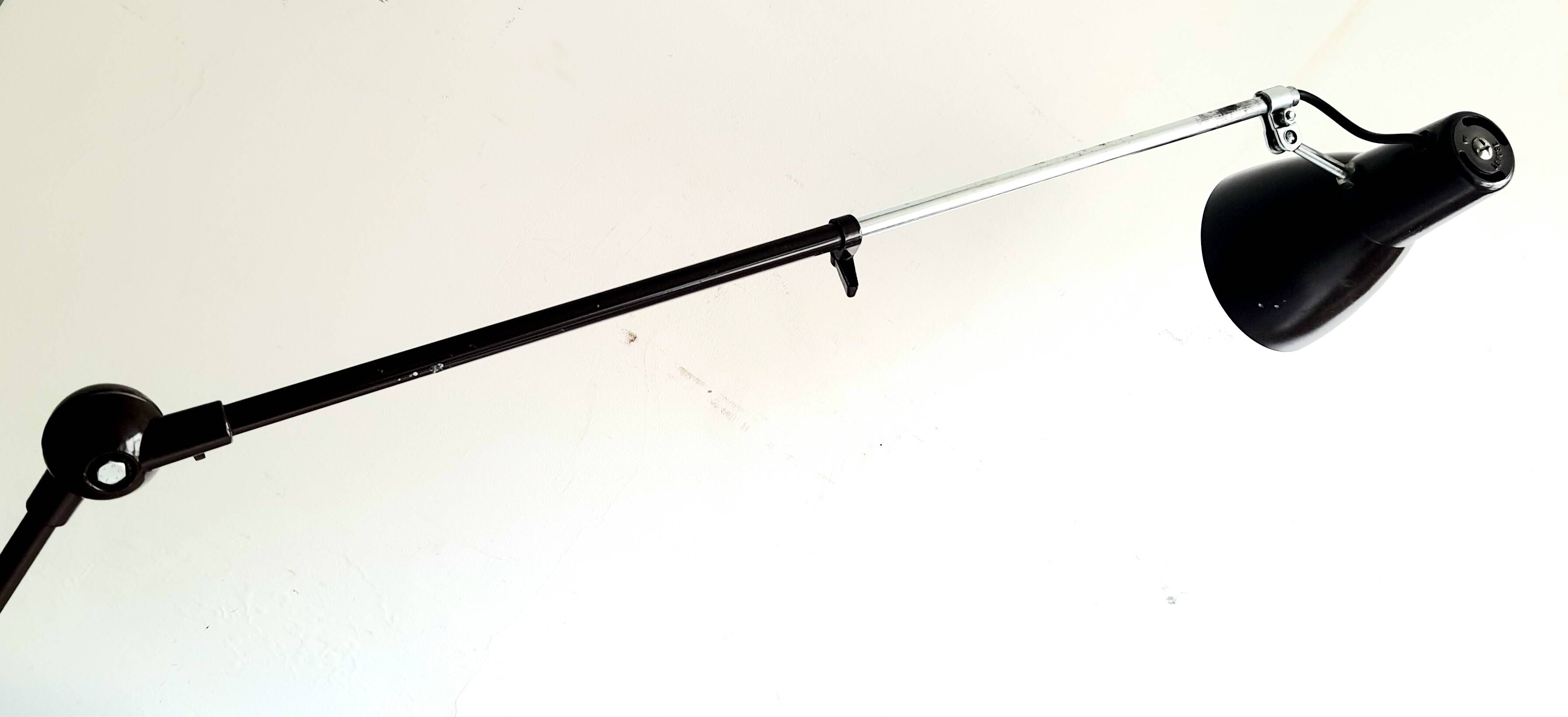 Vintage clip-on workshop lamp from the 50s/60s