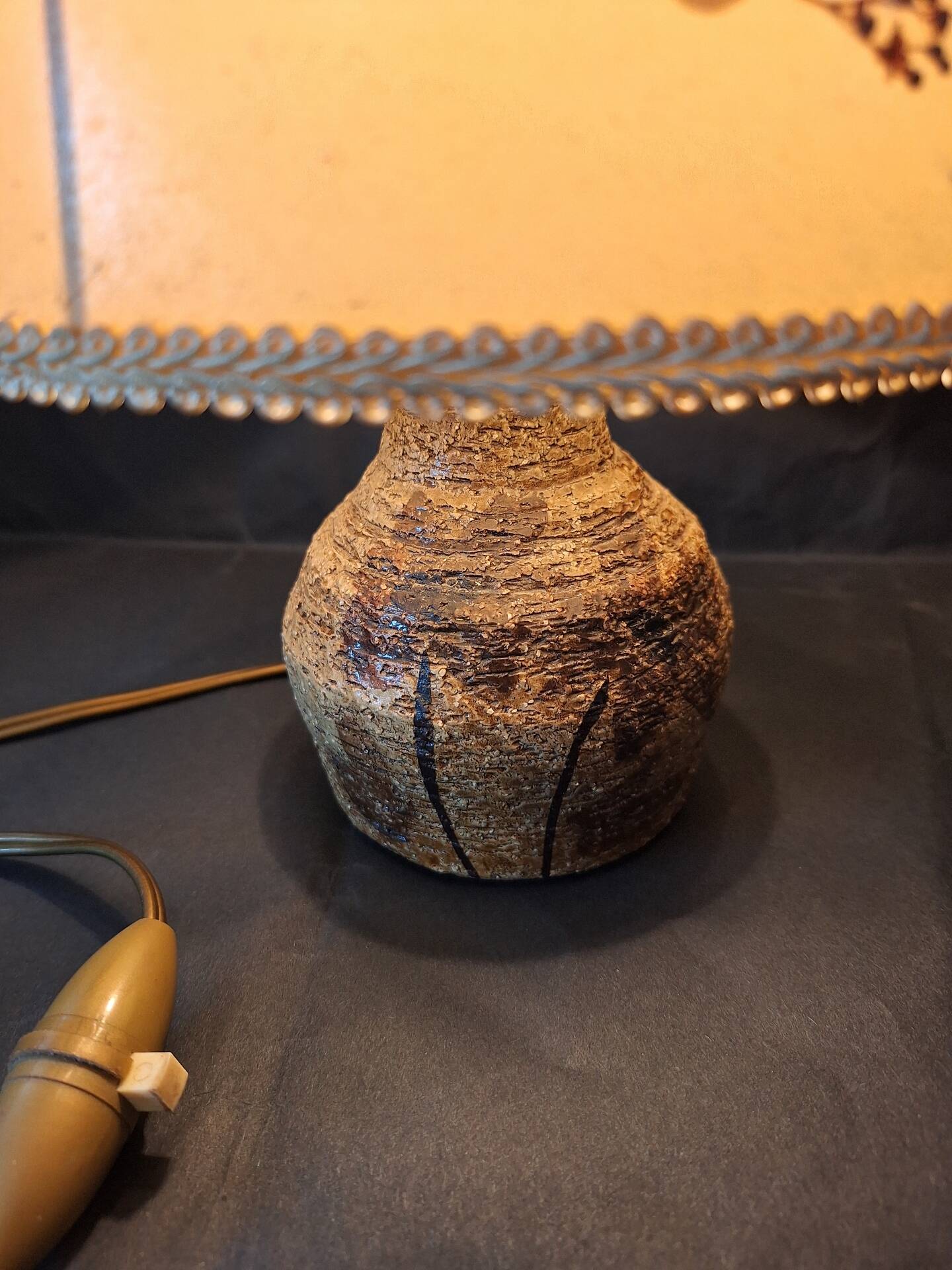 Lampe en grès et fleurs séchées atelier " Le Trident " Vallauris