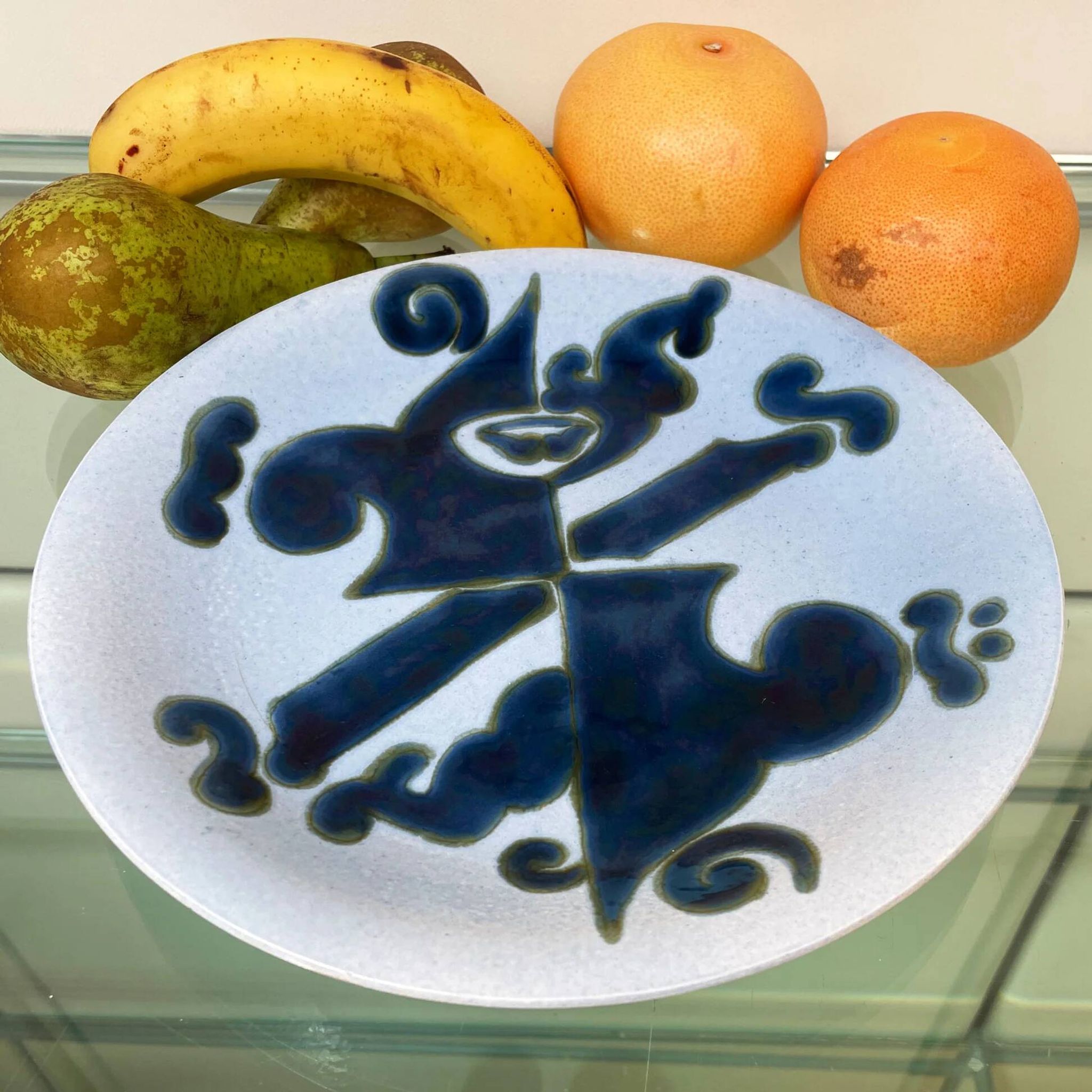 Yvonne Gisclard-Cau blue ceramic cut from French modernist design of the 1960s.