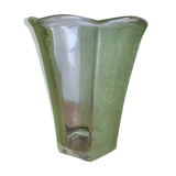 Vase en verre granité vert