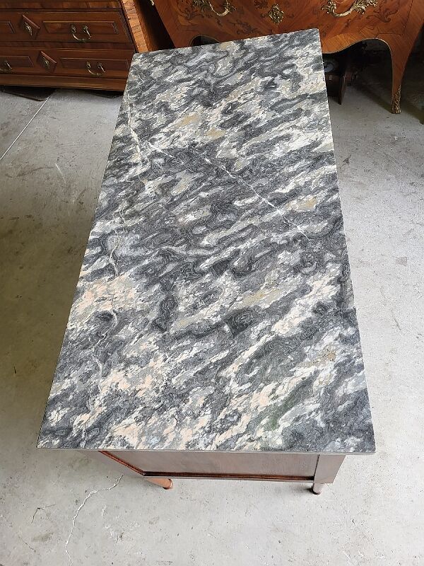 Dresser Louis XVl of the nineteenth century