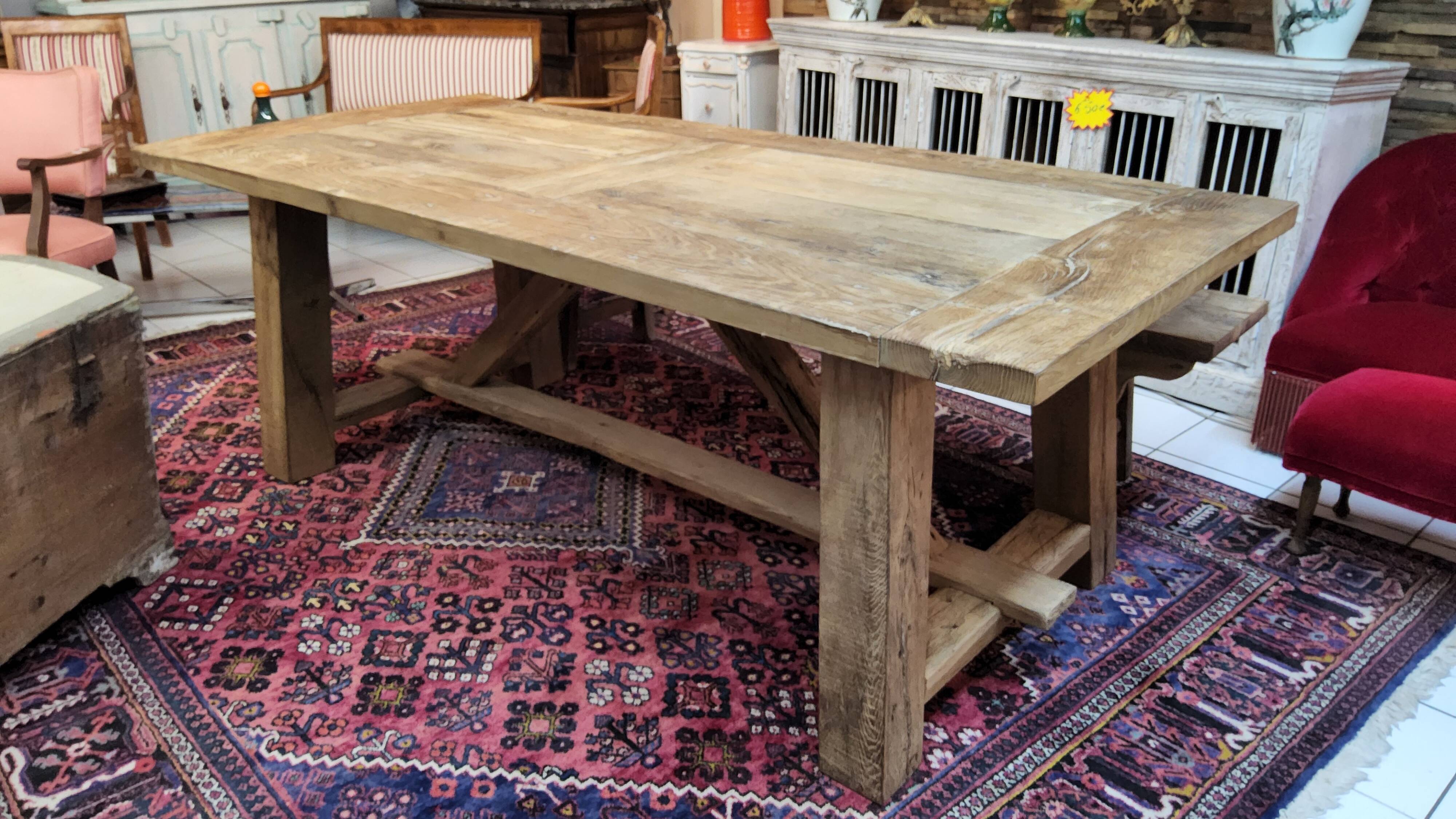 Farm table