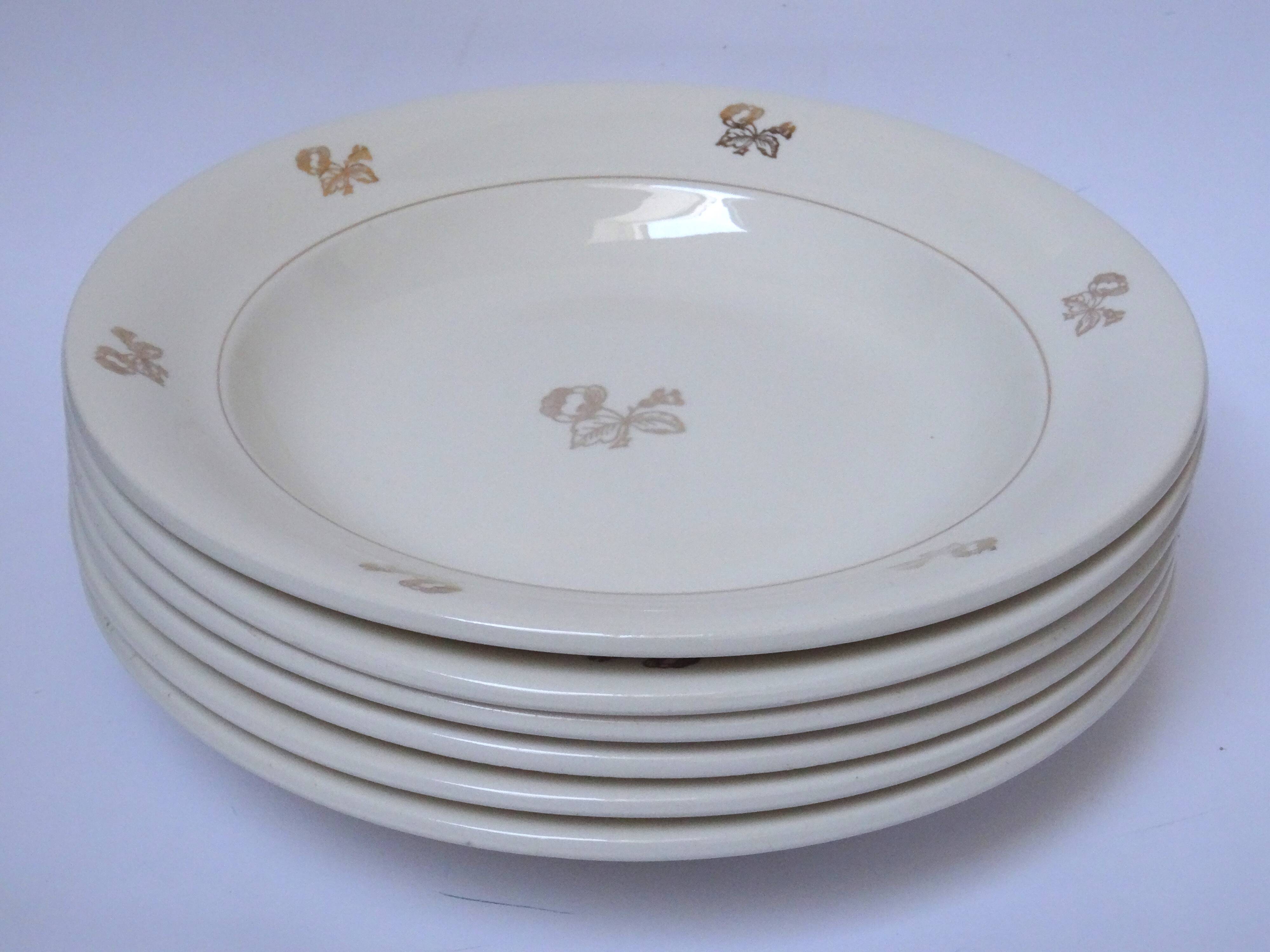 6 Villeroy & Boch soup plates
