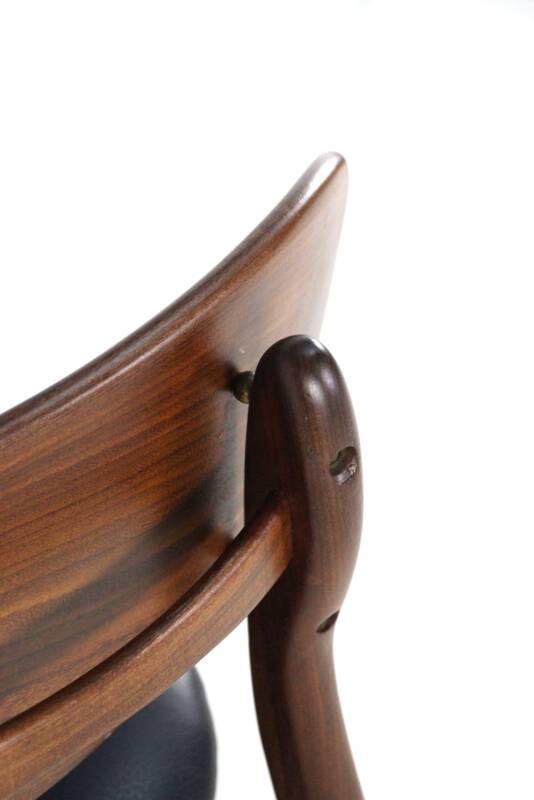 Set of 4 AWA chairs 'Weert' - full restored dutch design