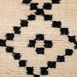 Beni Ouraine handwoven rug, traditional style, size 140 x 250 cm