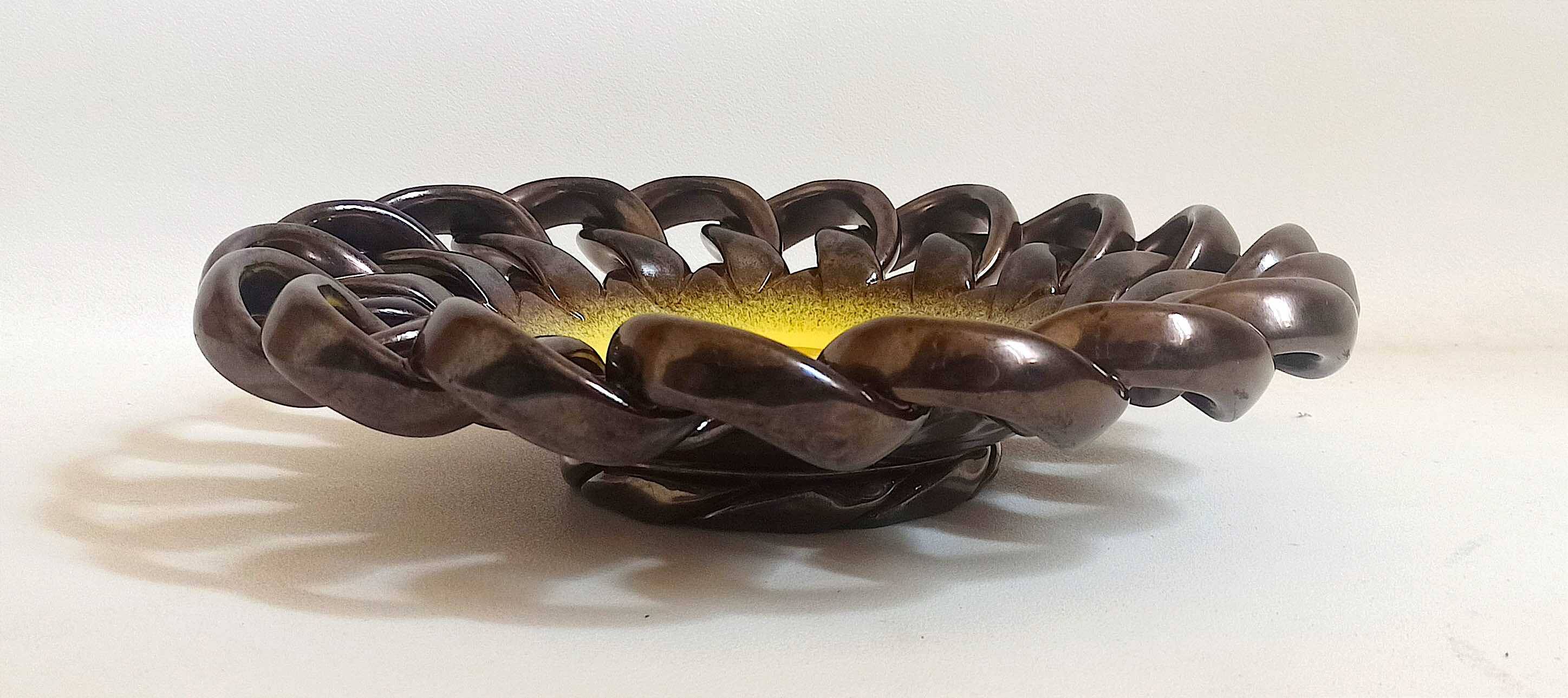 Ceramidi Marseille twisted ceramic fruit bowl 19§0's