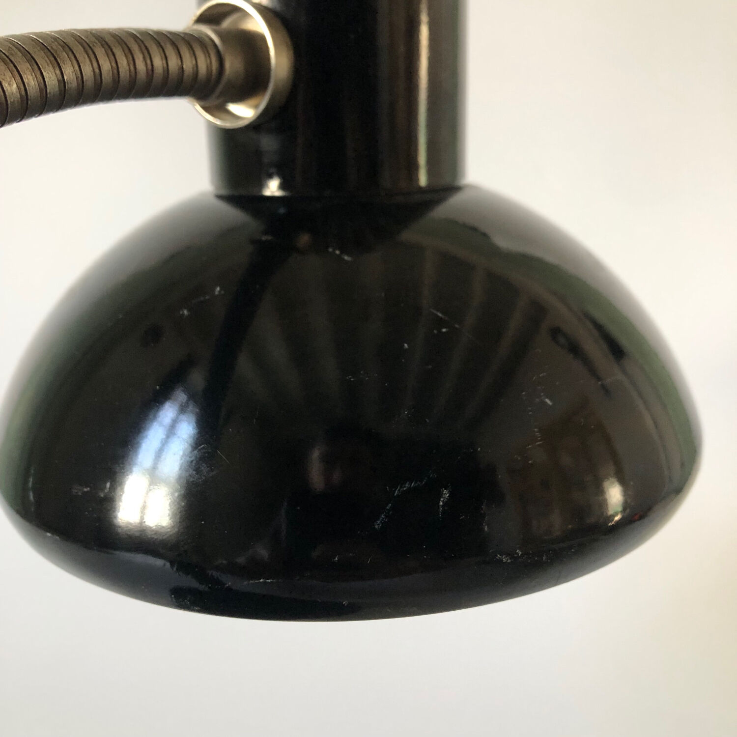 Black vintage articulated lamp