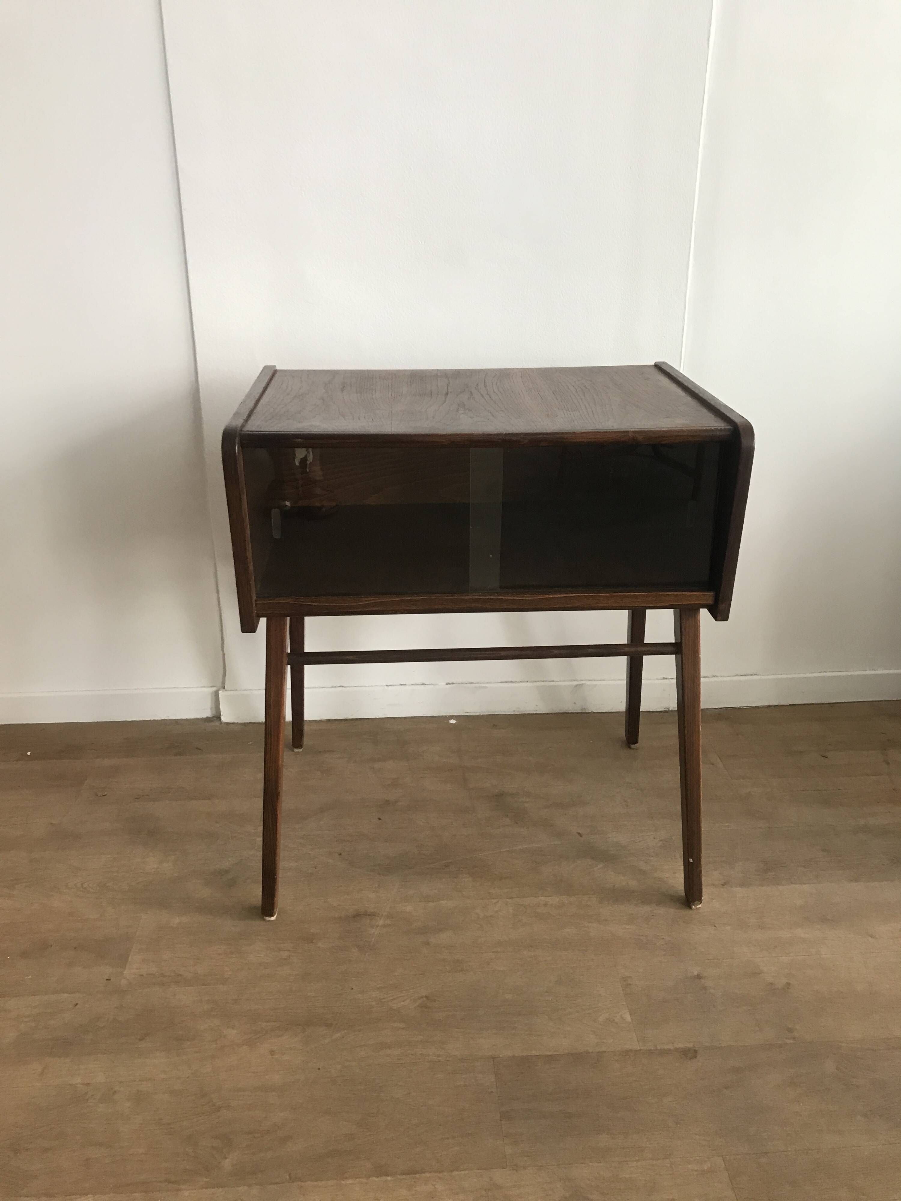 Glazed accent furniture