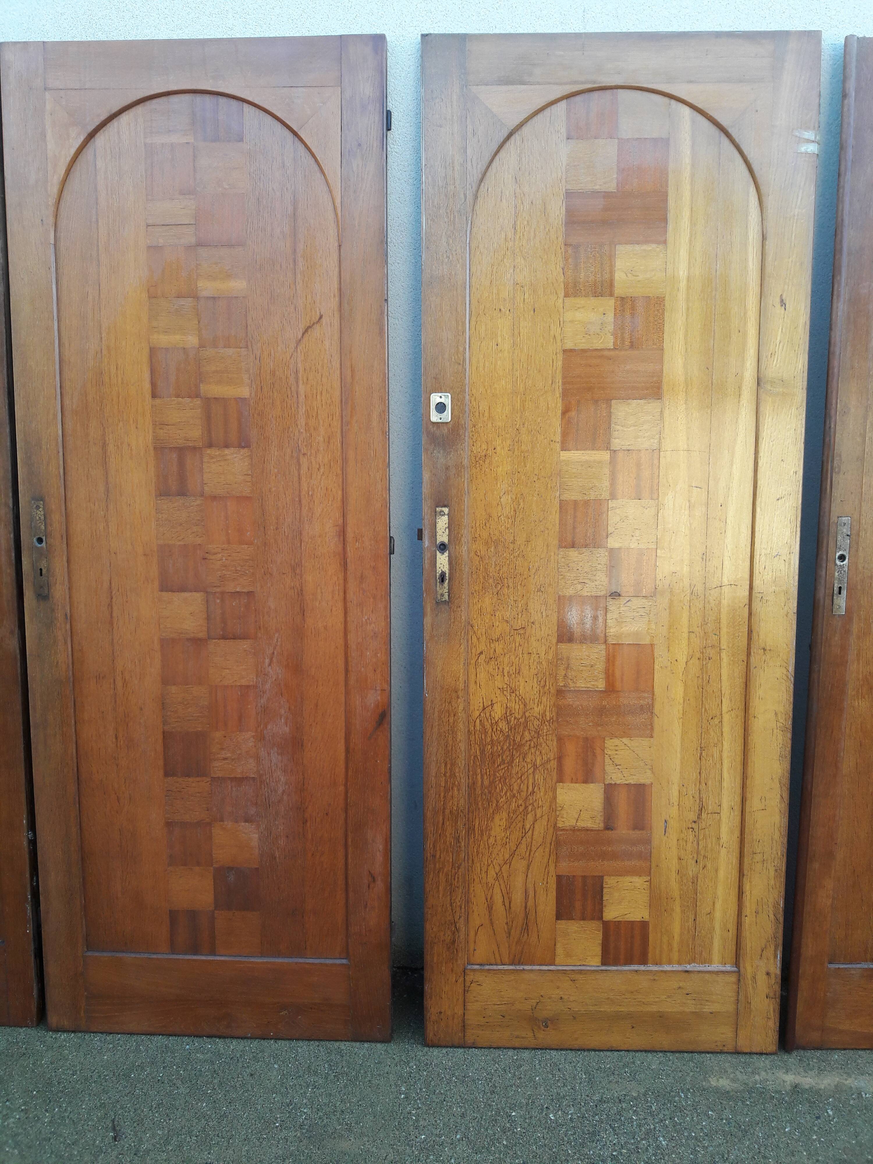Lot de portes de placard