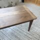 Table de ferme noyer pieds fuseaux 1950